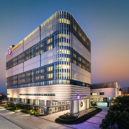 Grand Mercure Shanghai Lingang Экстерьер фото