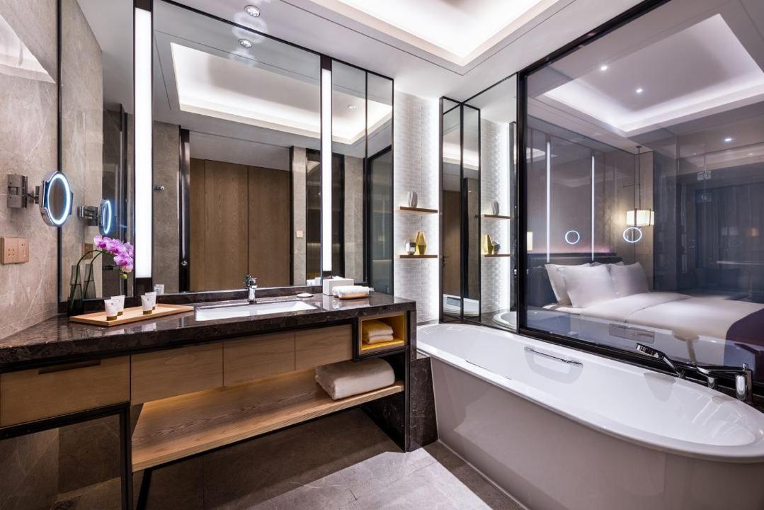 Grand Mercure Shanghai Lingang Экстерьер фото